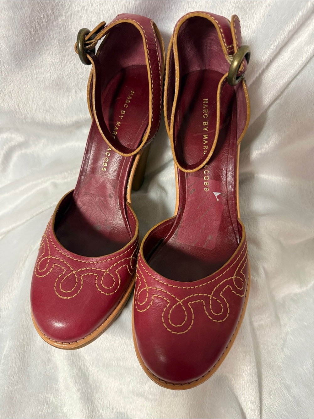 Marc By Marc Jacobs Burgundy Platform Chunky Heel Sandals - Picture 13 of 14